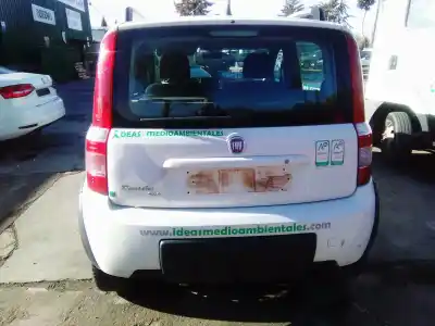 Veículo de Sucata fiat panda (169) 3 puertas do ano 2003 alimentado 