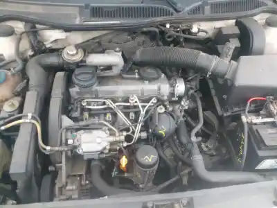 Здавання транспортного засобу audi a3 (8l) ahf року 2000 потужний ahf
