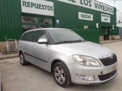 Scrapping Vehicle skoda fabia combi (5j5) cayb of the year 2011 powered cayb