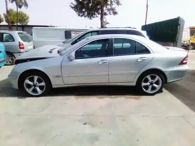 Veicolo di demolizione mercedes                                           clase c (bm 203) berlina                                                                                                                                                                                                                                   om646963                                                                                                                                                                                                                                                   dell'anno 2006 alimentato om646963