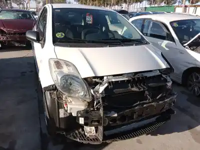 Здавання транспортного засобу toyota yaris (ksp9/scp9/nlp9) 1nd року 2009 потужний 1nd