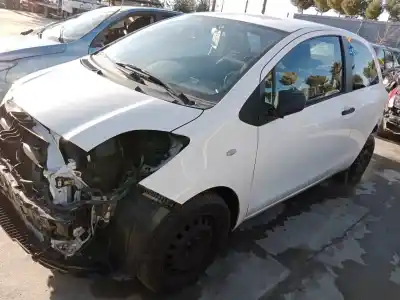 Здавання транспортного засобу toyota yaris (ksp9/scp9/nlp9) 1nd року 2009 потужний 1nd