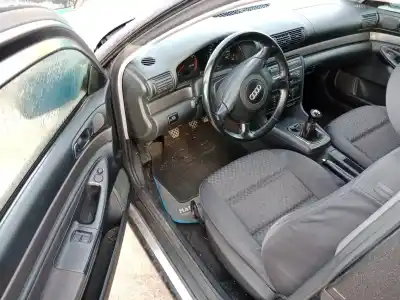 Здавання транспортного засобу audi a4 avant (b5) apu року 1999 потужний apu