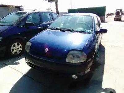 Здавання транспортного засобу RENAULT CLIO II FASE II (B/CB0) G-D4F712 року 2001 потужний D4F712