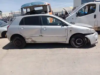 Veículo de Sucata TOYOTA COROLLA (E12) 1CDFTV do ano 2004 alimentado 1CDFTV