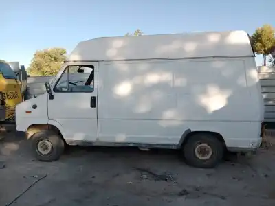 Verschrottungsfahrzeug PEUGEOT J5 (280) U252/661 des Jahres 1987 angetrieben U252/661