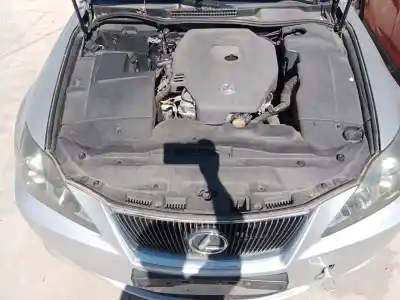 Veicolo di demolizione lexus is 200 (ds2/is2) d-cat dell'anno 2007 alimentato d 2ad-fhv