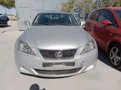 Veicolo di demolizione lexus is 200 (ds2/is2) d-cat dell'anno 2007 alimentato d 2ad-fhv
