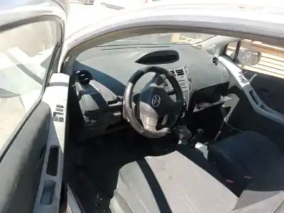 Scrapping Vehicle toyota yaris (ksp9/scp9/nlp9) 1nd-tv of the year 2011 powered 1nd