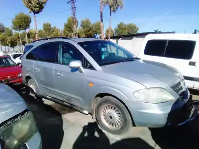 Scrapping Vehicle SSANGYONG RODIUS  of the year 2005 powered 