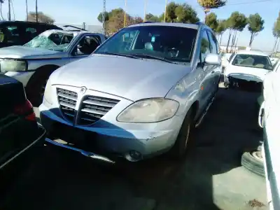 Scrapping Vehicle ssangyong rodius  of the year 2005 powered 