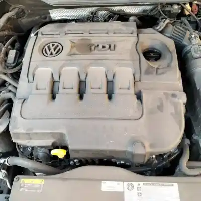 Véhicule à la ferraille volkswagen                                         golf vii lim. (bq1)                                                                                                                                                                                                                                        1.6 tdi                                                                                                                                                                                                                                                    de l'année 2018 alimenté dgte