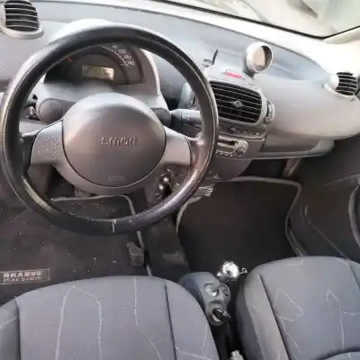 Vehicul casat smart coupe 0.8 cdi cat al anului 2001 alimentat 61