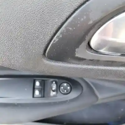 Veículo de Sucata citroen c4 lim. 1.6 hdi fap do ano 2013 alimentado 9h05