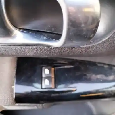 Veículo de Sucata citroen c4 cactus 1.6 bluehdi 100 do ano 2016 alimentado bh02