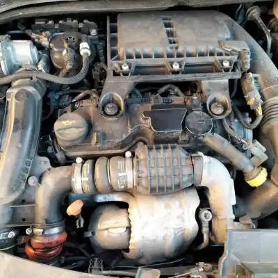 Veículo de Sucata citroen c4 cactus 1.6 bluehdi 100 do ano 2016 alimentado bh02