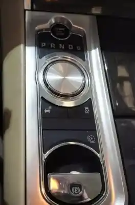 Veículo de Sucata jaguar xf i (x250) 2.2 d do ano 2012 alimentado 