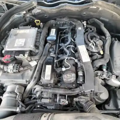 Здавання транспортного засобу mercedes-benz clase c (w204) coupe c 220 cdi blueefficiency (204.302) року 2012 потужний om651911