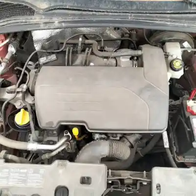 Veículo de Sucata renault clio iv (bh_) 1.2 16v do ano 2015 alimentado d4f740