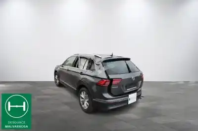 Veículo de Sucata volkswagen tiguan advance bmt do ano 2020 alimentado dfga