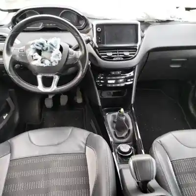 Veículo de Sucata peugeot 2008 i (cu_) 1.6 hdi do ano 2015 alimentado 9h06