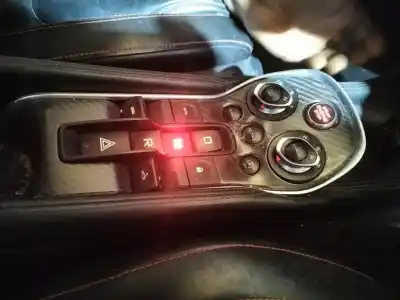 Veículo de Sucata mclaren 570s spider p13 do ano 2018 alimentado 13fa024sp.01