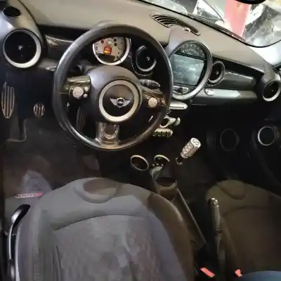 Здавання транспортного засобу mini mini (r56) cooper s року 2010 потужний n18b16a