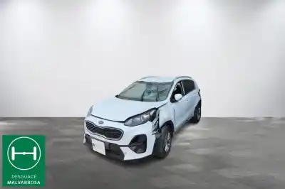 Veicolo di demolizione KIA                                                SPORTAGE IV (QL, QLE)                                                                                                                                                                                                                                      1.6 GDI                                                                                                                                                                                                                                                    dell'anno 2019 alimentato G4FD