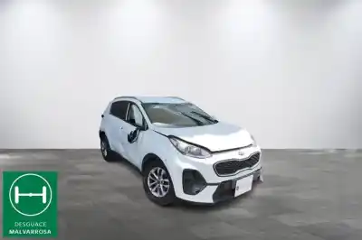 Veicolo di demolizione kia                                                sportage iv (ql, qle)                                                                                                                                                                                                                                      1.6 gdi                                                                                                                                                                                                                                                    dell'anno 2019 alimentato g4fd