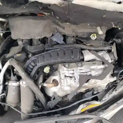 Здавання транспортного засобу peugeot rifter 1.2 puretech 110 року 2019 потужний hn05