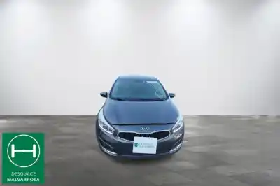 Veículo de Sucata kia cee´´d 1.6 gdi cat do ano 2015 alimentado g4fd