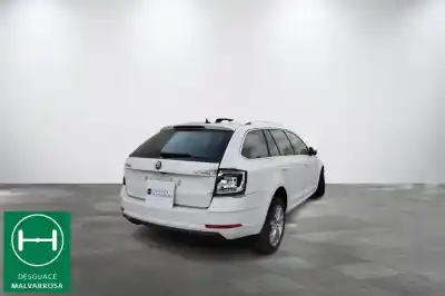 Veículo de Sucata skoda octavia combi (nx5) 2.0 tdi do ano 2020 alimentado dffa