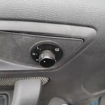 Veículo de Sucata skoda yeti (5l) 1.2 tsi do ano 2012 alimentado cbzb