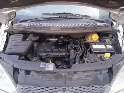 Vehicul casat ford galaxy (vy) 1.9 tdi cat al anului 2001 alimentat auy