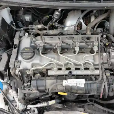 Veicolo di demolizione kia cee´´d 1.4 crdi cat dell'anno 2013 alimentato d4fc