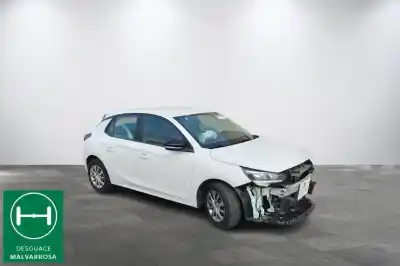 Veicolo di demolizione OPEL CORSA F (P2JO) 1.2 (68) dell'anno 2020 alimentato 