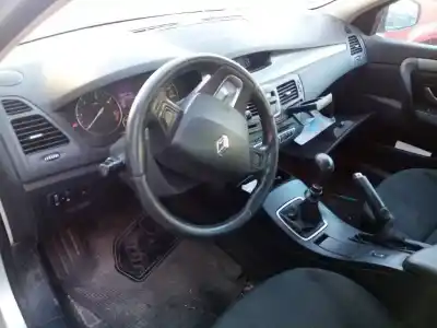 Vehículo de desguace renault laguna iii 1.5 dci diesel del año 2008 con motor 