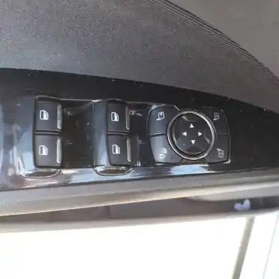 Sloopvoertuig ford mondeo lim. 1.5 tdci cat van het jaar 2017 aangedreven ugcc