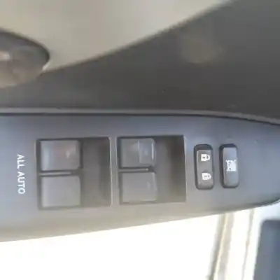 Scrapping Vehicle lexus ct 1.8 16v cat (híbrido) of the year 2011 powered 2zr