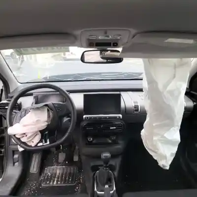 Hurda Aracı citroen c4 cactus 1.5 bluehdi 100 yılın 2020 güçlü yh01