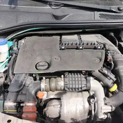 Veículo de Sucata citroen c4 cactus 1.6 bluehdi 100 do ano 2015 alimentado bh02