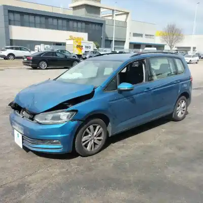 Vehículo de desguace VOLKSWAGEN TOURAN (5T1) 2.0 TDI del año 2020 con motor DFGC