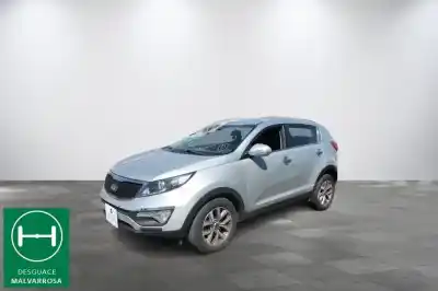 Veicolo di demolizione KIA                                                SPORTAGE IV (QL, QLE)                                                                                                                                                                                                                                      1.7 CRDi                                                                                                                                                                                                                                                   dell'anno 2015 alimentato D4FD