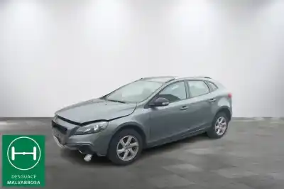 Veículo de Sucata volvo v40 1.6 diesel cat do ano 2014 alimentado d4162t