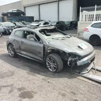 Veículo de Sucata VOLKSWAGEN SCIROCCO (138) 2.0 TDI do ano 2016 alimentado CUUB