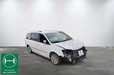 Sloopvoertuig lancia voyager (404) platinum van het jaar 2014 aangedreven vm25d