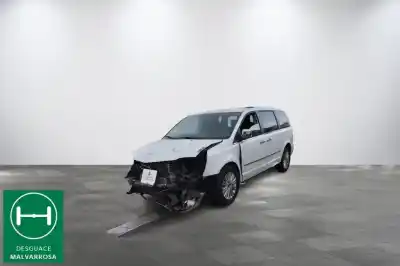 Sloopvoertuig lancia voyager (404) platinum van het jaar 2014 aangedreven vm25d