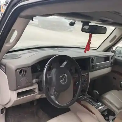 Здавання транспортного засобу jeep commander 3.0 v6 crd limited року 2007 потужний 642980