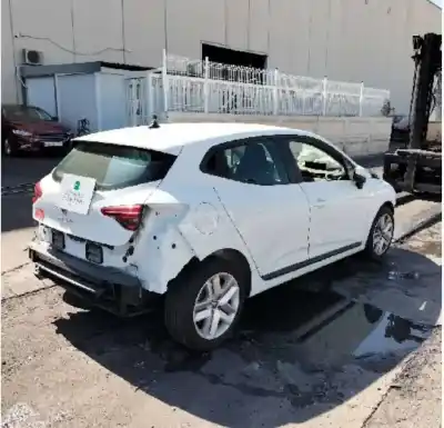 Veículo de Sucata renault clio v 1.5 blue dci diesel fap do ano 2021 alimentado 