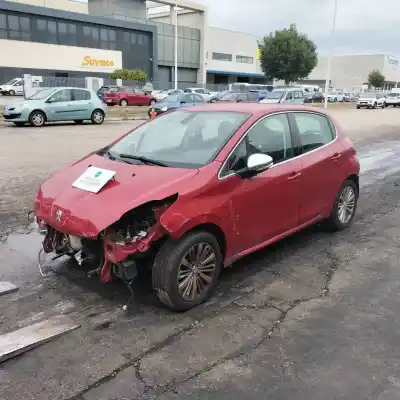 Vehículo de desguace PEUGEOT 208 1.6 Blue-HDI FAP del año 2017 con motor BH02